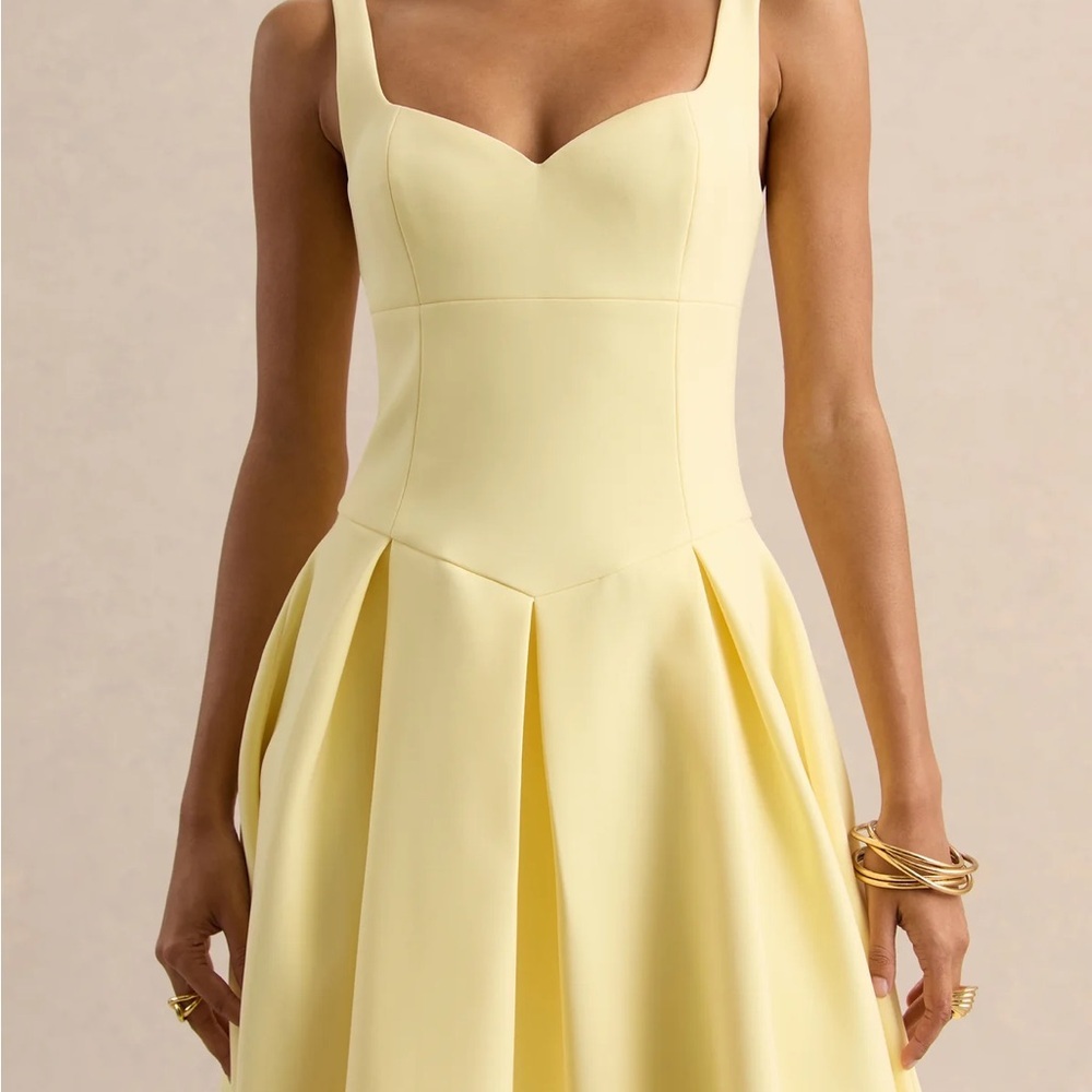 Club L London Sweetheart Midi Dress in Pale Yellow - NEW WITH TAGS - Picture 3 of 8